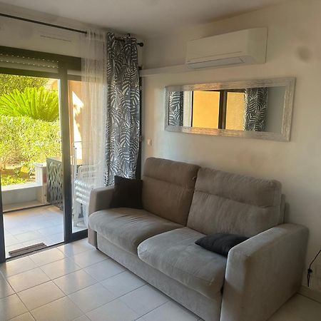 Appartement Rdc En Residence Avec Piscine Cannes Buitenkant foto